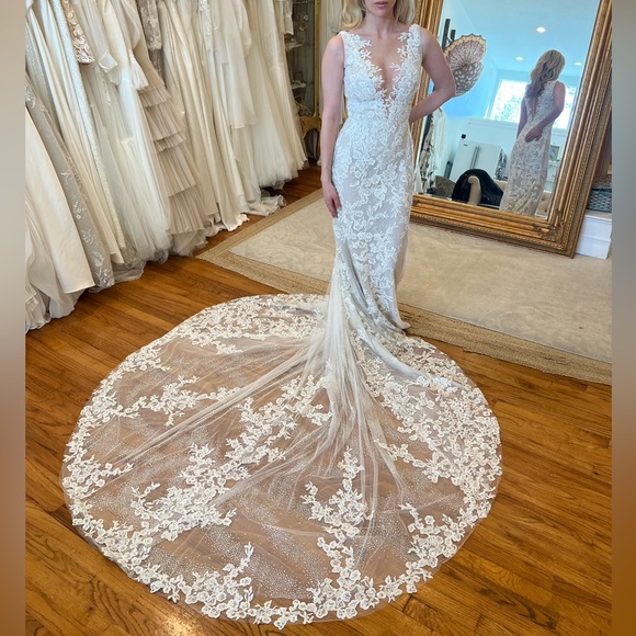 Pronovias DESSAY - Picture 6 of 16